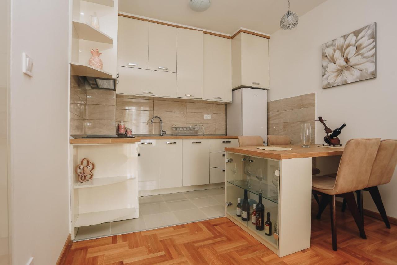 Apartments Viva Oliva Μπούντβα Εξωτερικό φωτογραφία