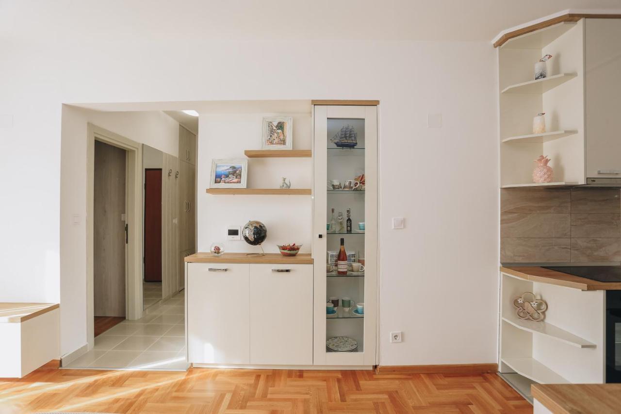 Apartments Viva Oliva Μπούντβα Εξωτερικό φωτογραφία