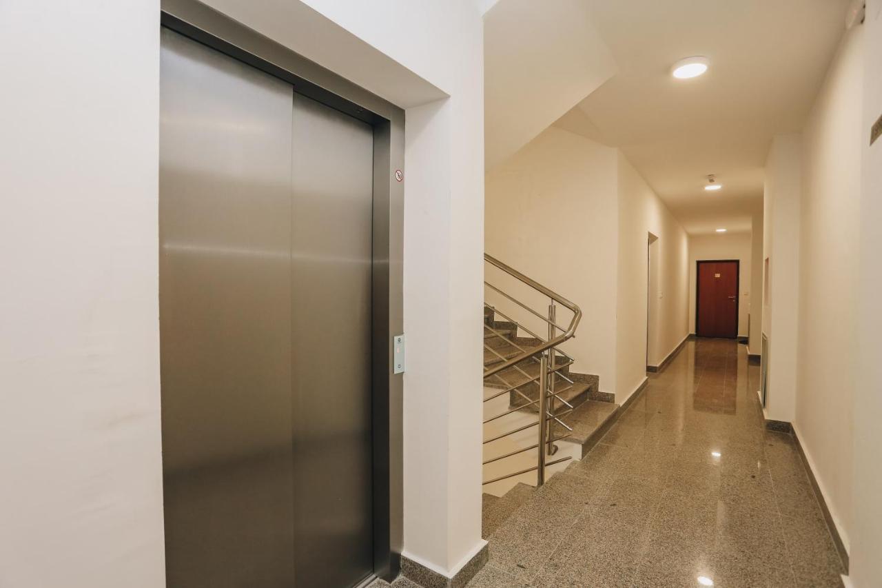 Apartments Viva Oliva Μπούντβα Εξωτερικό φωτογραφία
